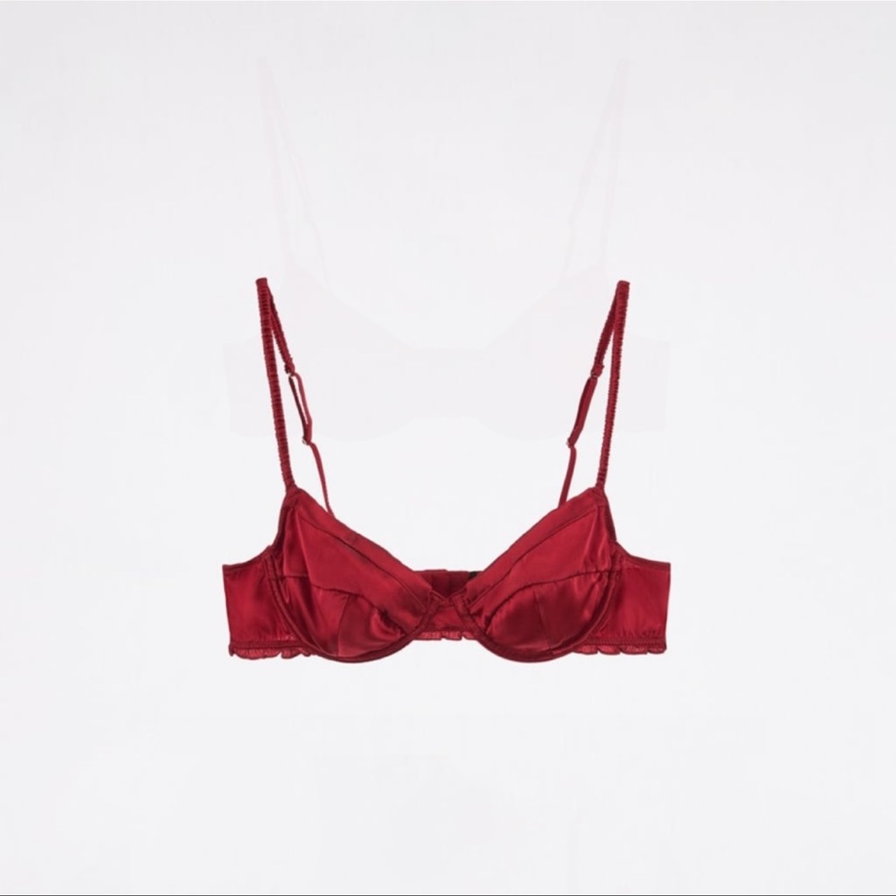 🍁3x50🍁 NWOT ZARA RUFFLED SILK BRA